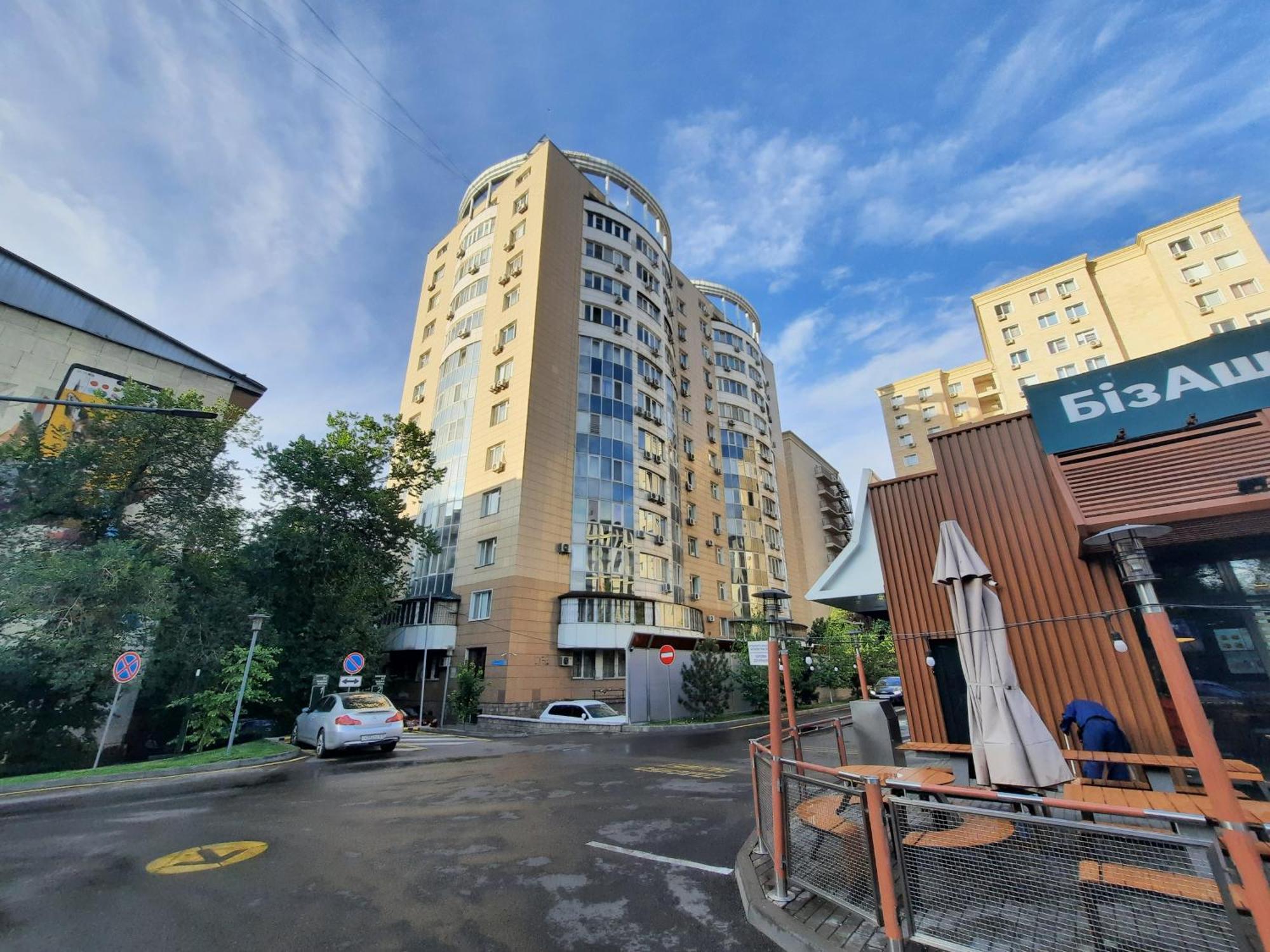 Жк Жастар Атамекен Центр Города, Отличная Локация Almaty Ngoại thất bức ảnh
